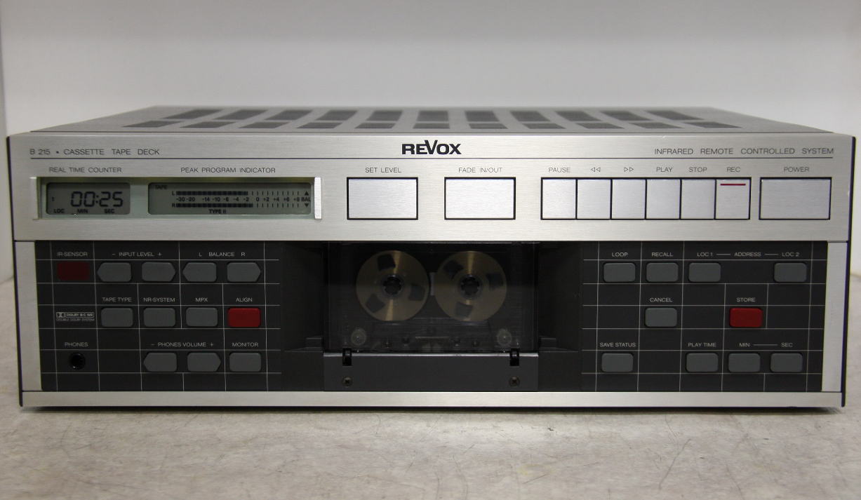 REVOX B215 
